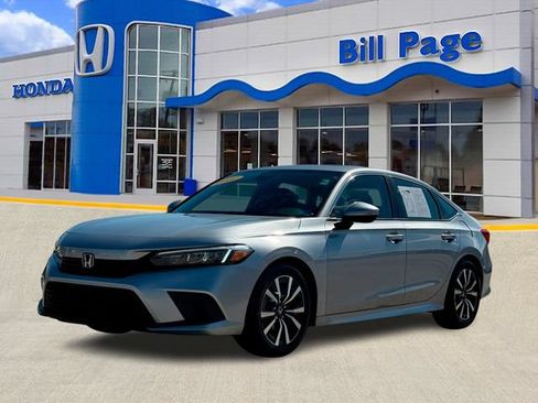 Used 2022 Honda Civic EX image 2