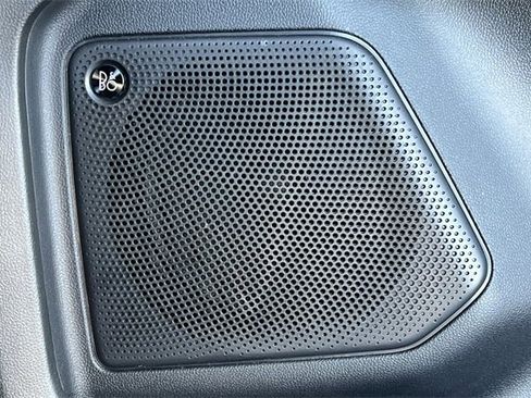 Used 2023 Ford Escape SE w/ PHEV Premium Package image 21