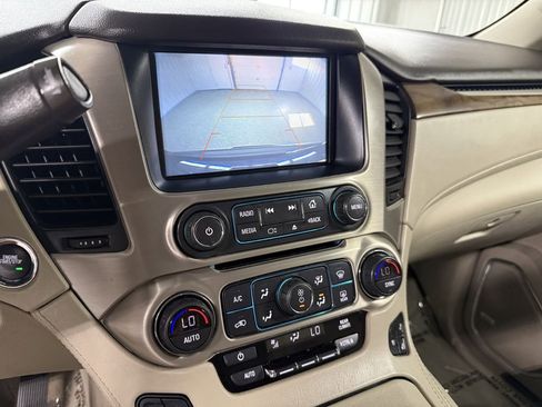 Used 2019 GMC Yukon XL Denali w/ Denali Ultimate Package image 16
