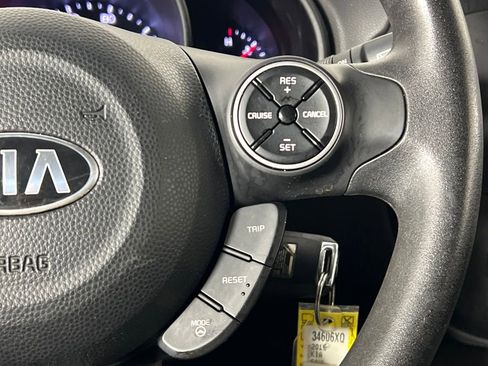 Used 2016 Kia Soul image 10
