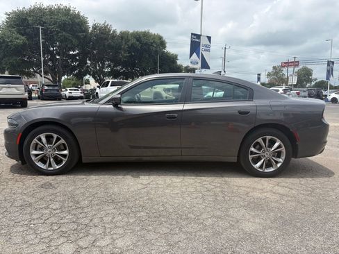 Used 2021 Dodge Charger SXT w/ Navigation & Travel Group AWD/4WD image 6
