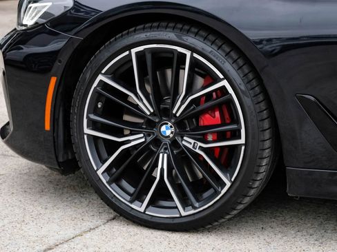 Used 2023 BMW M550i xDrive w/ Executive Package AWD/4WD image 73