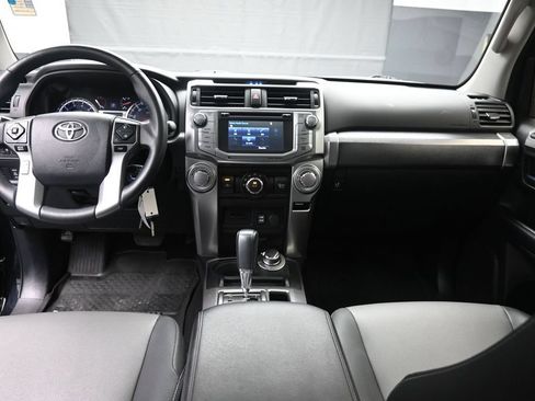 Used 2019 Toyota 4Runner SR5 Premium AWD/4WD image 9