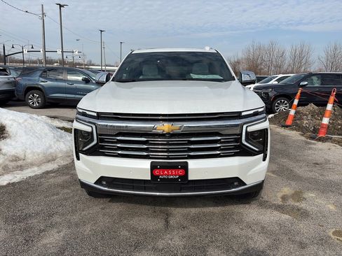 New 2025 Chevrolet Suburban Premier image 2