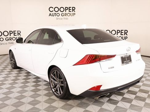 Used 2019 Lexus IS 300 image 24