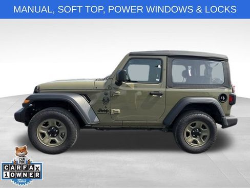 Used 2025 Jeep Wrangler Sport AWD/4WD image 7
