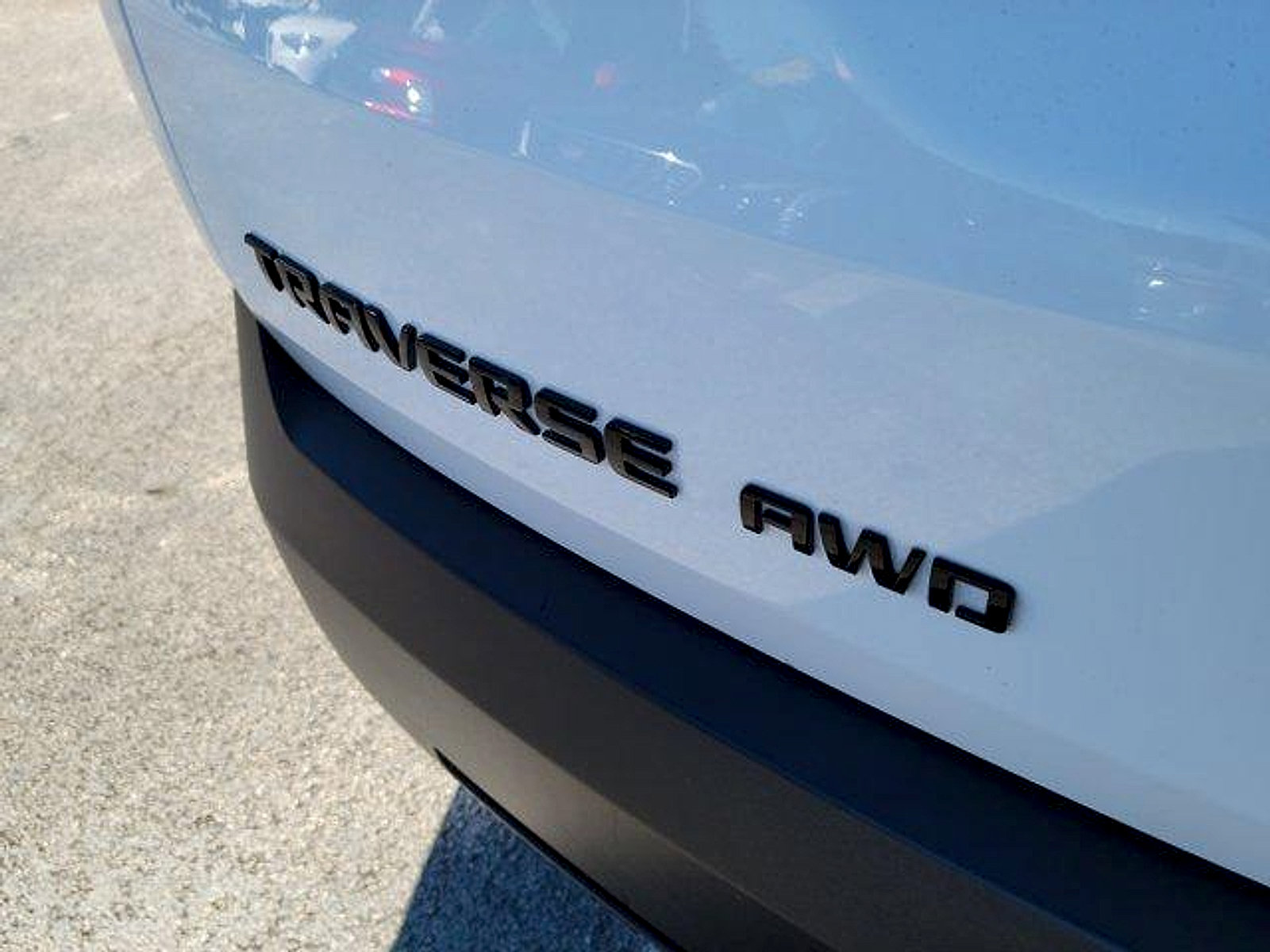 Used 2023 Chevrolet Traverse RS AWD/4WD image 11