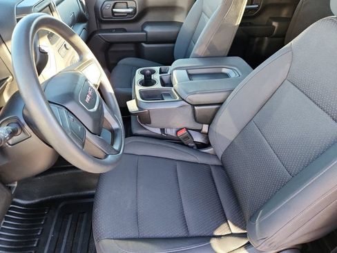 Used 2024 GMC Sierra 2500 Pro image 9