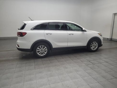 Used 2019 Kia Sorento FWD V6 image 10