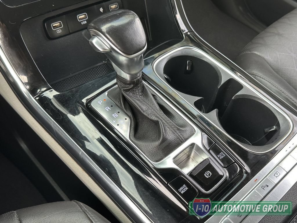 Used 2022 Kia Carnival EX FWD image 29