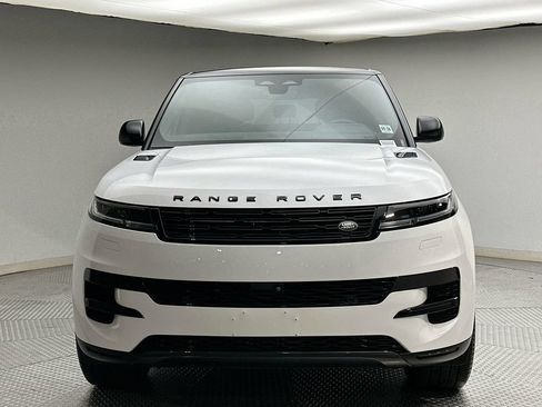 Used 2024 Land Rover Range Rover Sport SE AWD/4WD image 16