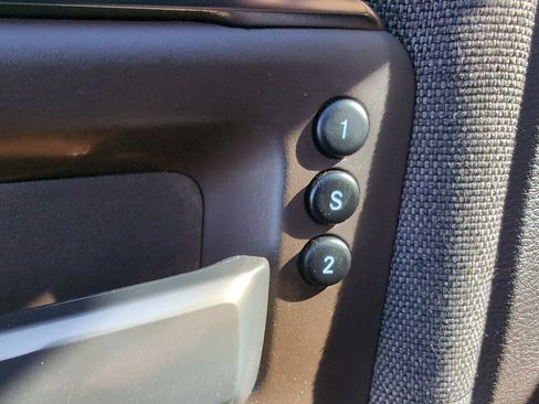 New 2025 RAM 2500 Limited image 13