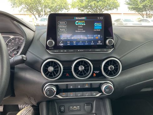Used 2025 Nissan Sentra SV FWD image 25