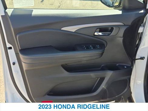 Certified 2023 Honda Ridgeline Sport image 12
