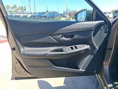 New 2026 Nissan Sentra SV w/ SV Convenience Package FWD image 20