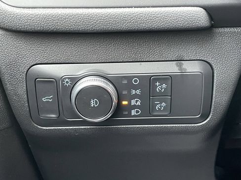 Certified 2022 Ford Escape Titanium w/ Titanium Elite Package image 27