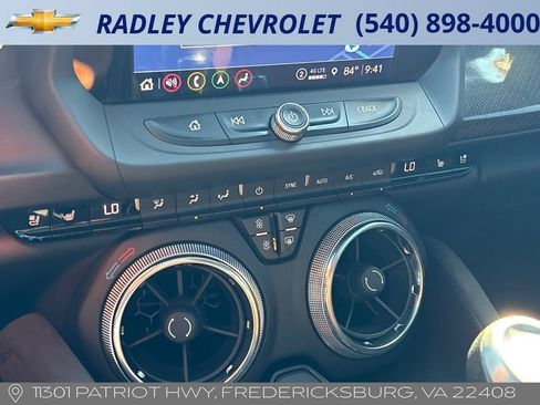 Used 2021 Chevrolet Camaro SS RWD image 11