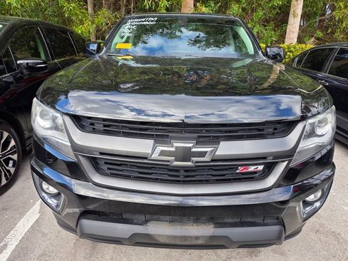 Used 2018 Chevrolet Colorado Z71 image 2