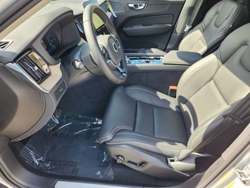 New 2026 Volvo XC60 B5 Ultra w/ Protection Package Premier AWD/4WD image 9