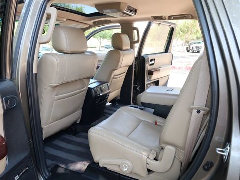 Used 2012 Toyota Sequoia Platinum AWD/4WD image 26