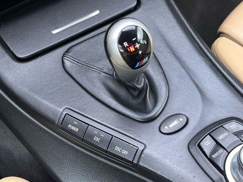 Used 2011 BMW M3 Convertible RWD image 26