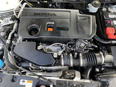 Used 2022 Honda Accord Touring image 31