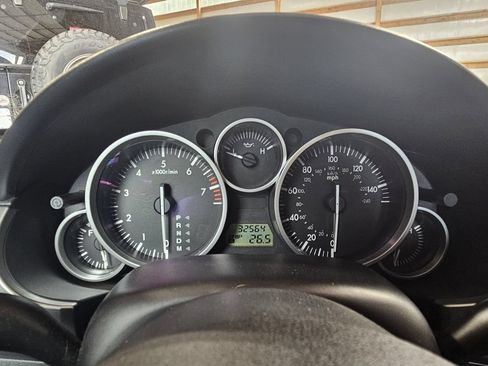 Used 2008 MAZDA MX-5 Miata Grand Touring w/ Premium Pkg RWD image 12