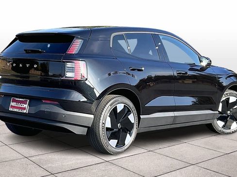 New 2025 Volvo EX30 Plus w/ Protection Package Premier image 4