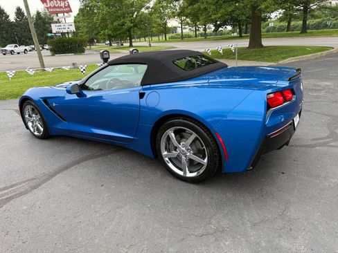 Used 2015 Chevrolet Corvette Stingray Convertible w/ 3LT Preferred Equipment Group RWD image 8