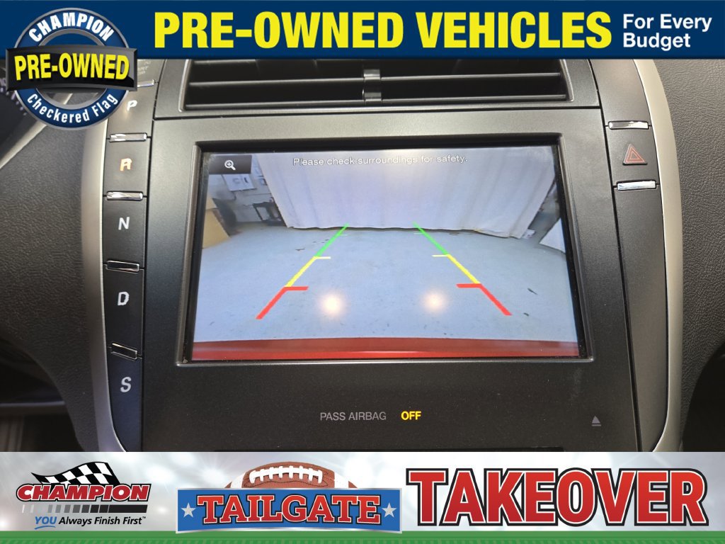 Used 2014 Lincoln MKZ w/ Equipment Group 101A Select FWD image 9