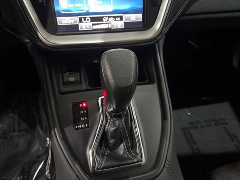 Used 2023 Subaru Outback AWD/4WD image 31