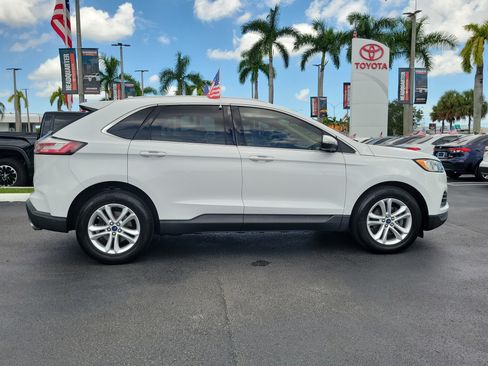 Used 2019 Ford Edge SEL w/ Equipment Group 201A FWD image 14