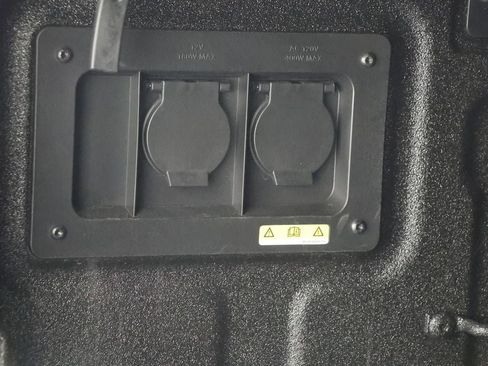 Used 2024 Ford Ranger Lariat image 11