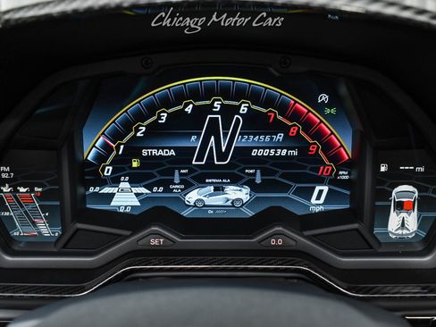 Used 2021 Lamborghini Aventador SVJ image 12