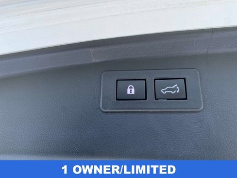 Used 2023 Subaru Outback Limited image 8