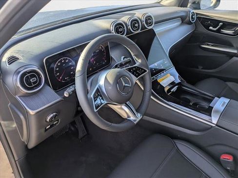 New 2026 Mercedes-Benz GLC 300 image 3