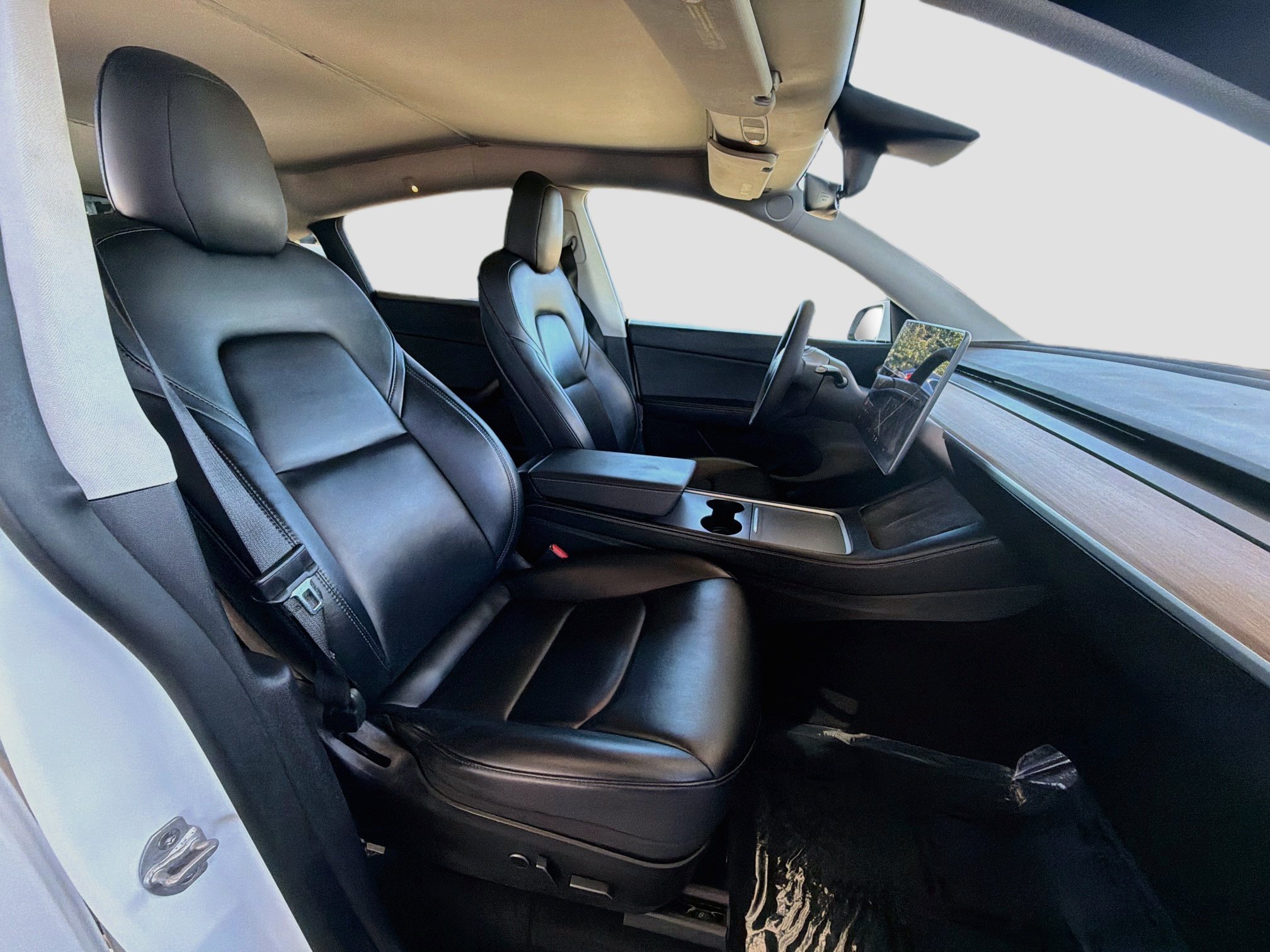 Used 2021 Tesla Model Y Long Range AWD/4WD image 30