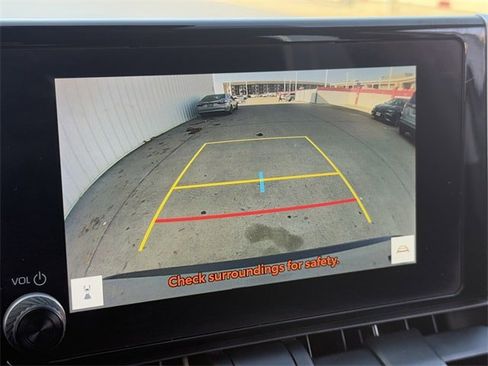 Used 2023 Toyota RAV4 XLE image 19