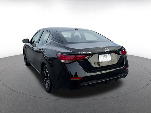 Used 2024 Nissan Sentra SV image 11