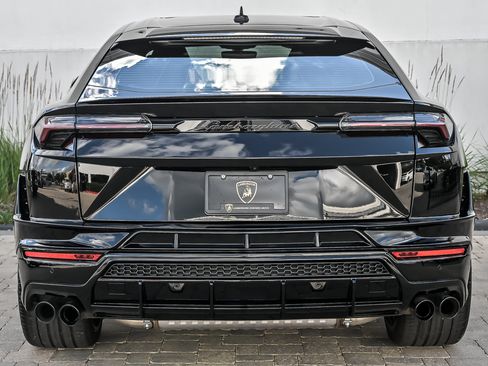 Used 2024 Lamborghini Urus S AWD/4WD image 42