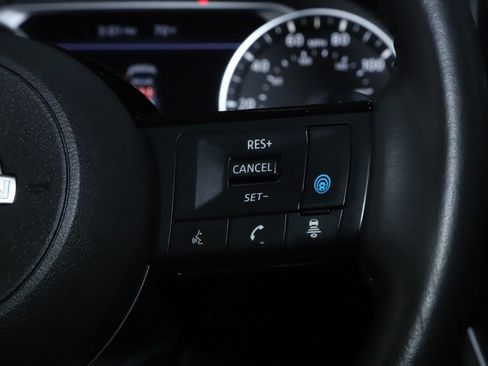Certified 2023 Nissan Rogue SV w/ SV Premium B Package AWD/4WD image 27