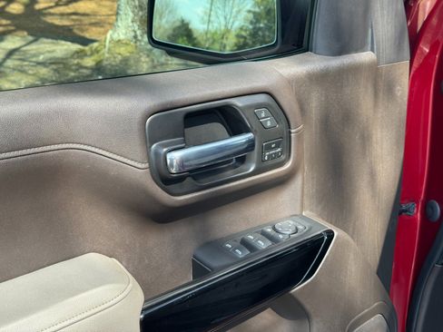 Used 2021 Chevrolet Silverado 1500 LTZ image 23