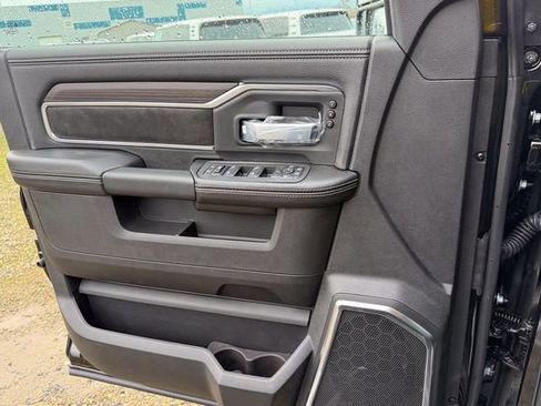 New 2026 RAM 2500 Laramie w/ Night Edition AWD/4WD image 16