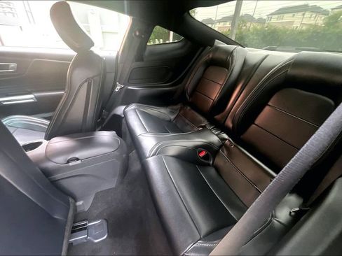 Used 2025 Ford Mustang GT Premium RWD image 36