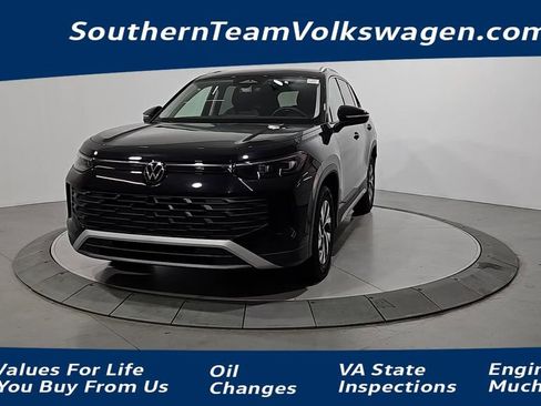 New 2025 Volkswagen Tiguan S image 1