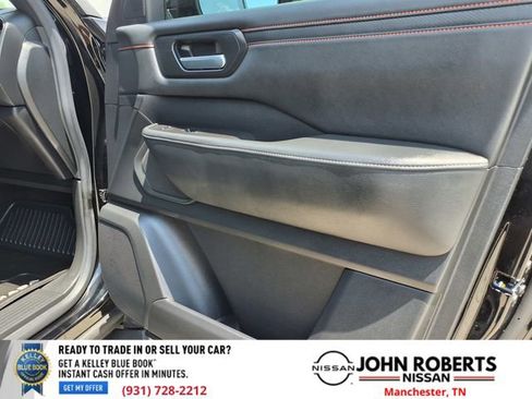 Used 2025 Nissan Armada PRO-4X AWD/4WD image 21