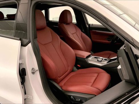 Certified 2025 BMW 440i xDrive AWD/4WD image 6