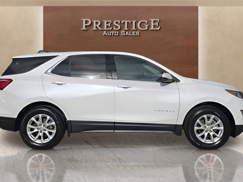 Used 2018 Chevrolet Equinox LT image 24