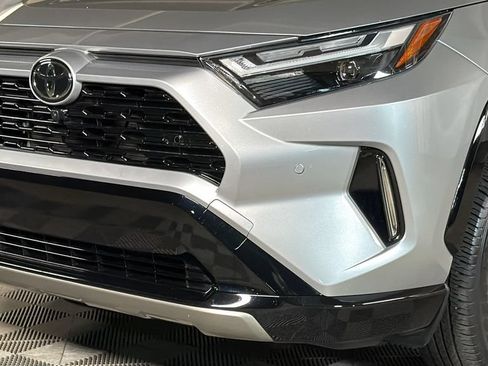 Used 2025 Toyota RAV4 XSE w/ Advanced Technology Package AWD/4WD image 3