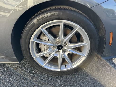 Used 2024 Ford Mustang GT Premium image 22